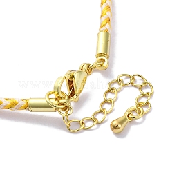 Fabrication de bracelets tressés en cordon polyester&nbsp;MAK-Z003-01G-18