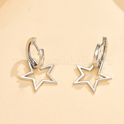 Schlichte Sterlingsilber-Creolen mit Sternmotiv für den Alltag&nbsp;BO3781