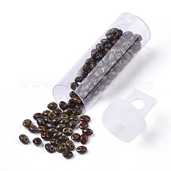 Perlas de semillas de 2-hoyo, Abalorios de cristal checas, Estilo opaco de pintura para hornear, marrón, 5x3.5~3.8x2.5~2.8mm, agujero: 0.9 mm, aproximamente 10 g / botella