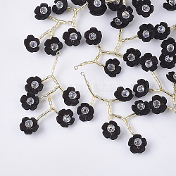 Pendentifs en acrylique, avec perles de verre transparentes et fils en laiton plaqué or, fleur, noir, 55~60x30~35mm, Trou: 2mm