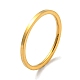 Placcatura ionica (ip) 304 anello da dito semplice a fascia semplice in acciaio inossidabile per donna uomo RJEW-F152-05G-G-1