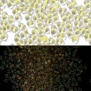 Светящиеся стеклянные бусины SEED-A033-07D