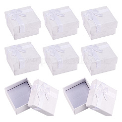 Quadratische Geschenkboxen aus Papier für Schmuckringe mit Schleife&nbsp;CON-TAC0010-80E