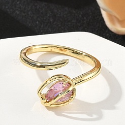 Manschettenringe aus Messing mit Mikropavé und Zirkonia in Blumenform für Damen&nbsp;RJEW-A069-05G-01