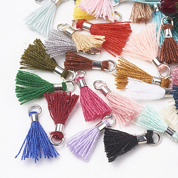 Décorations pendentif pompon en polycoton (coton polyester), mini pompon, avec les accessoires en laiton, platine, couleur mixte, 10~15x3~4mm, Trou: 2mm
