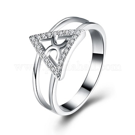トレンドの真鍮製キュービックジルコニア指輪  三角形  銀色のメッキ  usサイズ8（18.1mm） RJEW-BB27920-8-1