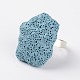 調節可能なナゲット溶岩岩の宝石用原石の指輪  プラチナメッキ真鍮パーツ  空色  18mm RJEW-I013-05-2