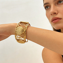 Bracciale rigido aperto da donna a forma di stella marina cava in acciaio inossidabile 304&nbsp;WGCF8EC-01