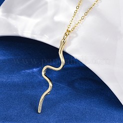 Collane a catena con ciondolo a forma di serpente in ottone per donna&nbsp;NJEW-S438-01B-G