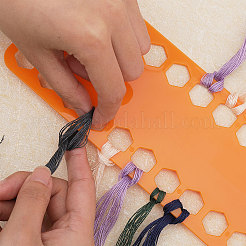 16 Stück Stickgarnplatte aus Kunststoff in 8 Farben&nbsp;DIY-GL0004-64