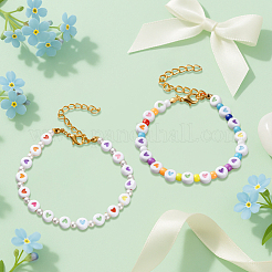 8 Stück 2 Farben flache runde Armbänder mit Herz-Acrylperlen für Frauen&nbsp;BJEW-HY0001-16