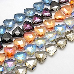 Perles de triangle en verre cristal plaqué&nbsp;X-EGLA-F068-M