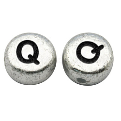 Perline con lettere a foro orizzontale in acrilico placcato color argento, rotondo e piatto, letter.q, 7x3.5mm, Foro: 1 mm, circa 3600pcs/500g