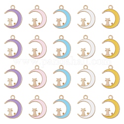 20pcs 5 pendentifs en alliage de couleurs, or clair, lune avec breloque chat, couleur mixte, 19.5x14.5x1.5mm, Trou: 2mm, 4 pcs / couleur