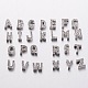プラチナメッキ真鍮製マイクロパヴェキュービックジルコニア文字スライドチャーム  ランダムな混合文字  8~11x4~10x4~4.5mm  穴：4.5x1.5mm ZIRC-E015-04-1