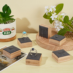 Quadratische Präsentationsständer aus Holz für einzelne Ringe&nbsp;RDIS-WH20001-01
