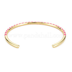 Verdrehter Armreif aus Messing mit Emaille&nbsp;X-BJEW-T020-02D-NF