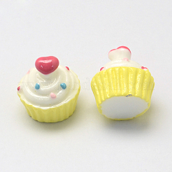 Coeur avec cabochons de résine de gâteau&nbsp;CRES-R183-04C