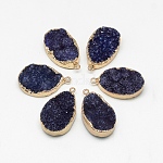 Natural Druzy Agate Pendants, Dyed, teardrop, with Golden Tone Brass Findings, Midnight Blue, 27~35x17~21x5~12mm, Hole: 1~2mm