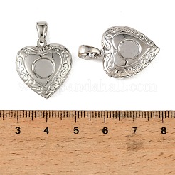Medaillon-Anhänger aus Messing mit floralem Relief&nbsp;KK-CBA7157-03P