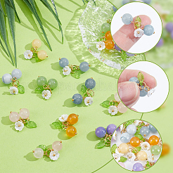 36 Stück 6 Stile gefärbte natürliche malaysische Jade & gelbe Jade & gefärbte grüne Jade & Topas-Jade & weiße Jade runde Anhänger mit Harzblume und Acrylblatt&nbsp;HJEW-BM0001-36