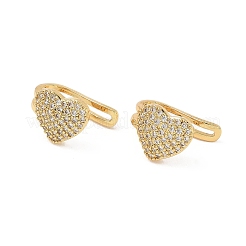 Orecchini a polsino a forma di C con cuore in ottone e micro pavé di zirconi cubici trasparenti per San Valentino.&nbsp;EJEW-L316-01G-08