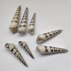 Pendentifs coquille spirale électrolytique, avec les accessoires en laiton, platine, 38~76x11~19mm, Trou: 1.6mm
