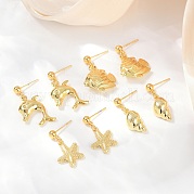 Серьги-гвоздики из латуни в форме ракушки EJEW-Z115-02G