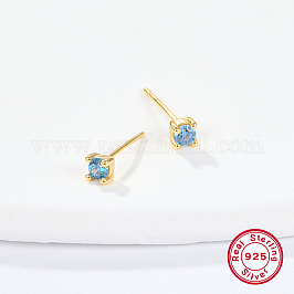 Pendiente de plata de ley con micro pavé de circonitas cúbicas doradas, cuadrado, el cielo azul, 3.2x3.2mm