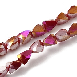 Abalorios de vidrio electroplate hebras, color de ab, facetados, triángulo, rojo violeta medio, 7x5.5~6x5.5~6mm, agujero: 1.2 mm, aproximamente 79~80 pcs / cadena, 22.60'' (57.4 cm)