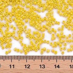 Milchglas-Zylinderförmigperlen&nbsp;SEED-S047-O-002
