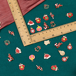 36 pendentifs en alliage émaillé sur le thème de Noël&nbsp;FIND-FH0010-15