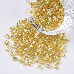 6/0 perles de bugle de verre, Argenté, verge d'or, 3.5~5x3.5~4mm, Trou: 1mm, environ 4500 pcs / sachet 
