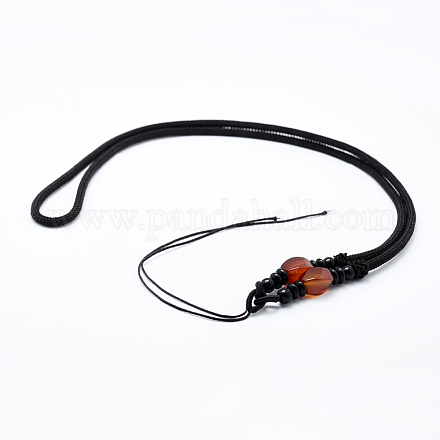 Création de collier en corde de nylon MAK-I009-07-1