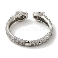 Offenes Messing-Armband mit Pavé-Fassung und klarem & grünem Zirkonia im Leoparden-Design für Damen&nbsp;BJEW-K246-20F-P