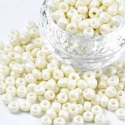 6/0 Glass Seed Beads, Baking Paint, Round Hole, Round, Beige, 4~5x3~5mm, Hole: 1.2~1.5mm, about 4500pcs/Pound