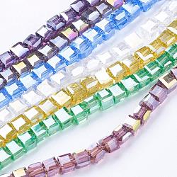 Abalorios de vidrio electroplate hebras, color de ab chapado, facetados, cubo, color mezclado, 4x4x4mm, agujero: 1 mm, aproximamente 100 pcs / cadena, 17 pulgada