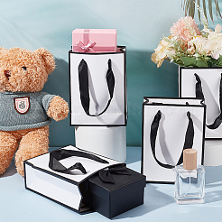 Geschenktüten aus Papier zum Falten mit Henkel&nbsp;ABAG-WH0045-21A