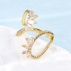 Bagues manchette en laiton avec zircone cubique transparente en forme d'œil de cheval pour femmes&nbsp;RJEW-U047-31G