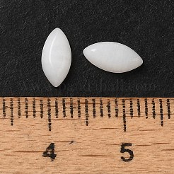 Natürliche weiße jadegefärbte Cabochons&nbsp;G-F772-01B-08