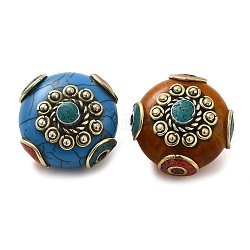 Perles de style tibétain manuelles, avec des accessoires en turquoise synthétique, imitation cire d'abeille et laiton, plat rond, couleur mixte, 23~24x24~24.5x18~20mm, Trou: 2mm