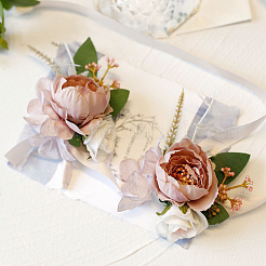 2 paio di boutonniere in tessuto di seta con imitazione di peonie&nbsp;AJEW-CP0001-59B