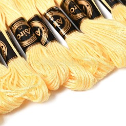 Stickgarn aus Polyester&nbsp;OCOR-TAC0013-10A-136