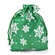 クリスマスをテーマにした黄麻布のパッキングポーチ  巾着袋  雪の結晶模様と  グリーン  14.5x10.1x0.3cm ABAG-L007-01A-01-4