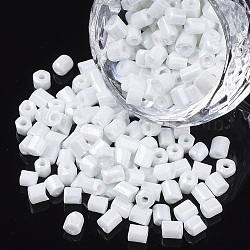 6/0 deux verre taillé perles de rocaille, hexagone, Ceylan, blanc, 3.5~5x3.5~4mm, Trou: 1mm, environ 4500 pcs / sachet 