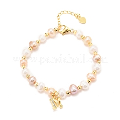Messing Micro Pave Zirkonia Buchstabe M Charms Armbänder&nbsp;BJEW-D447-11G-01