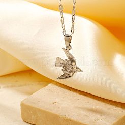 Colliers avec pendentif en forme d'oiseau brillant en laiton micro pavé de zircones cubiques transparentes&nbsp;IR0521