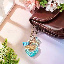 Porte-clés en résine en forme de cœur avec papillon&nbsp;KEYC-TADJ0001-01B
