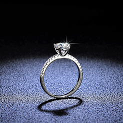 Rhodinierte 925 Sterling Silber Pavé 6.5x3.9mm Moissanit Fingerringe&nbsp;WG6D295-30
