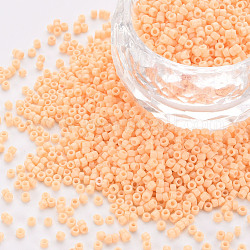 GlasZylinderförmigperlen, Perlen, Backen Farbe, Rundloch, peachpuff, 1.5~2x1~2 mm, Bohrung: 0.8 mm, ca. 45000 Stk. / Beutel, etwa 1 Pfund / Beutel